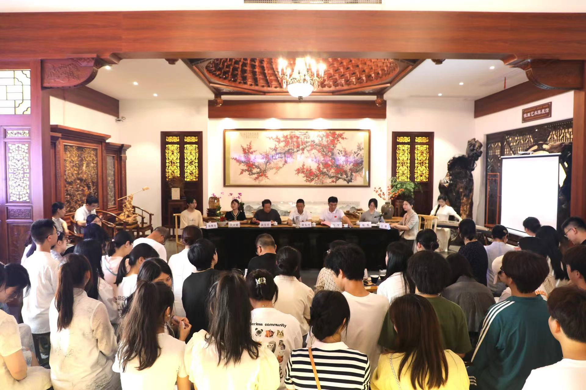 ʮڡľ䡱˼ͳսר߽Դػľ޹˾ͬĹְ ĹӢ